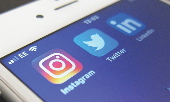 définition social selling prospection réseaux sociaux LinkedIn stratégie vente B2B agence bordeaux